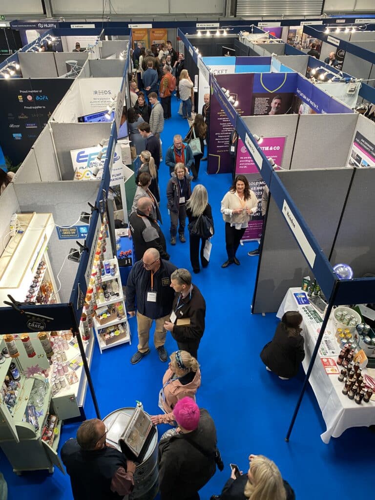 lakes hospitality association